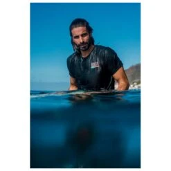 Tee-Shirt Picture Timont Surf Tee Black -Glis Shop 0628992b4fada8a986ac49e31ae76d4afe101c94 E23PICTTEH3364237 908